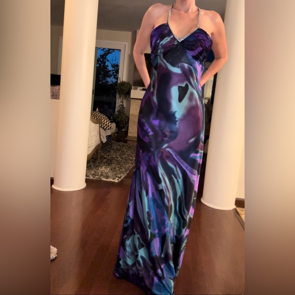 NWT Macys formal floor length purple/black/green backless dress, 3/4